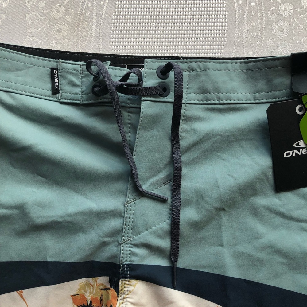 O'Neill Hyperfreak Strech Floral Swim Men's Size 29 Teal Floral Board-Shorts NWT - Picture 13 of 16